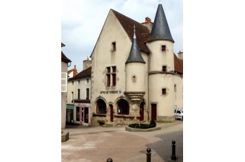 Office de Tourisme du Pays-Arnay-Liernais OT Arnay-Liernais